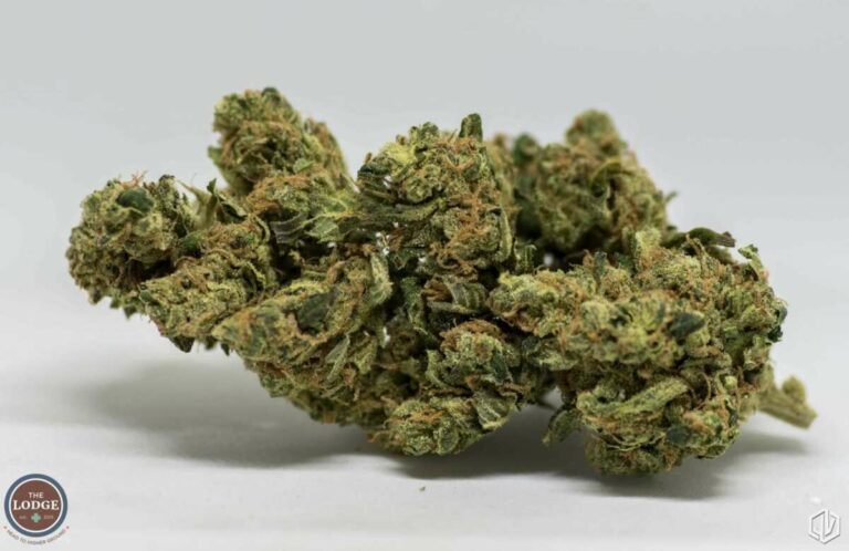 Loudest Smelling Strains: gassy, diesel, skunky, earthy weed strains