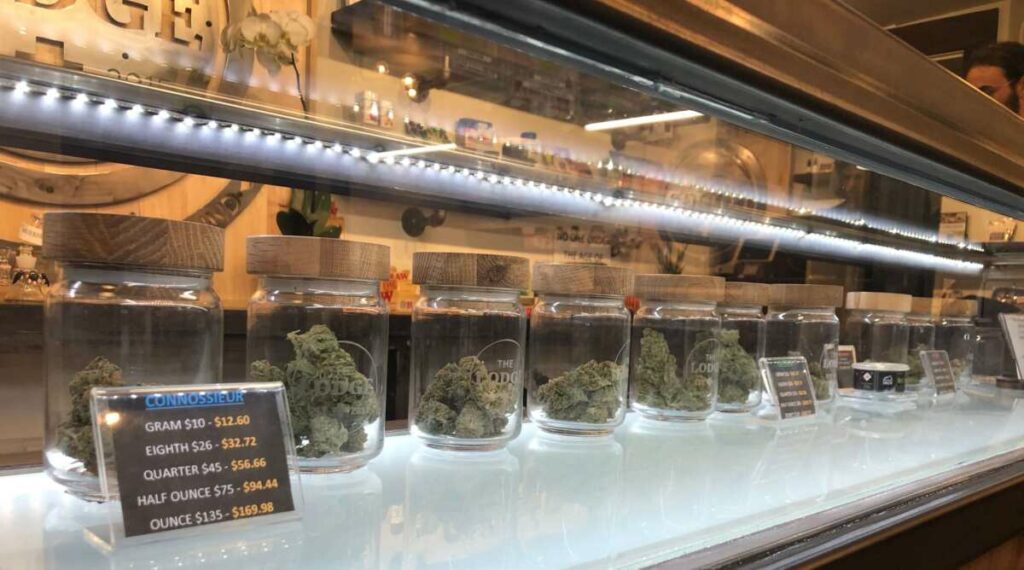 Best Weed Ounce Deals in Denver At The Lodge Dispensary